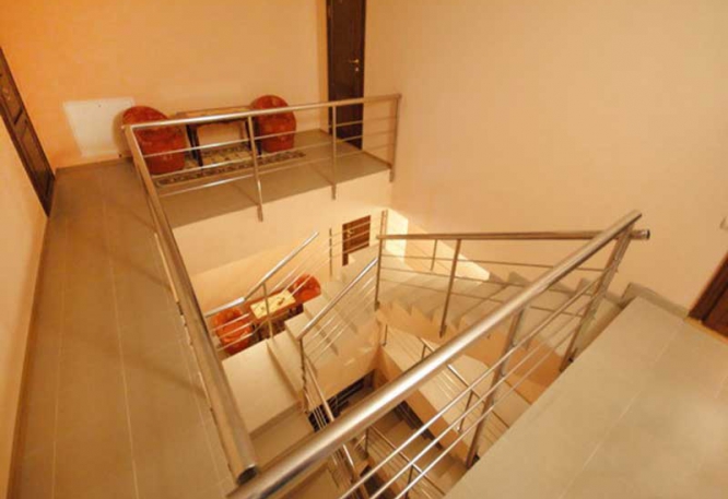 06.jpg