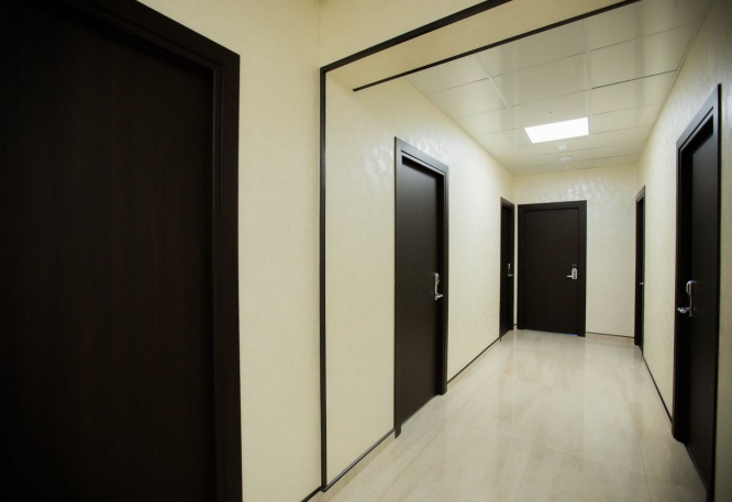 seasons-hotel-indoor4.jpg