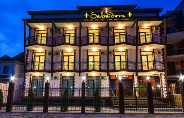 Роскошный отель с бассейном, 1789 м² продажа в Геленджике
