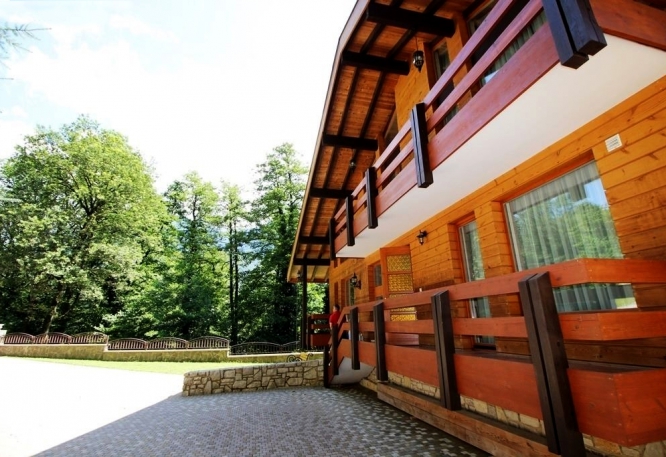 original-1525683016-2.jpg