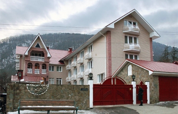 Гостиница 1322 м² на продажу в Красной поляне