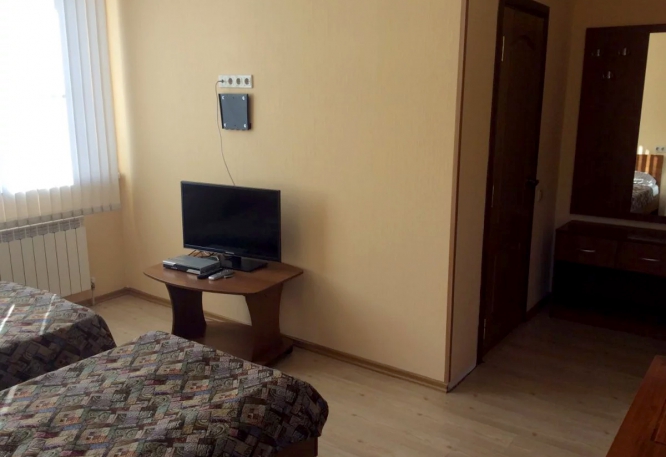 original-1525600070-2.jpg