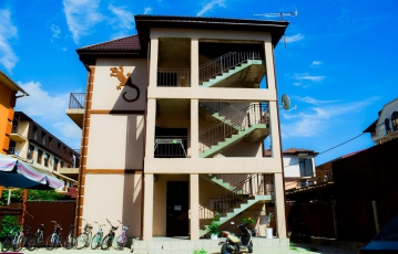 Гостиница 360 м² на продажу в Адлере, р-он Мирный